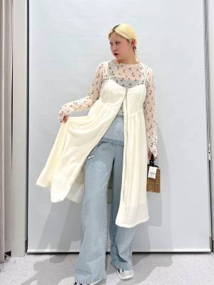 えぇ？！ センス半端ない！【FOREVER21】スリット入りが可愛い♡「サロペット」