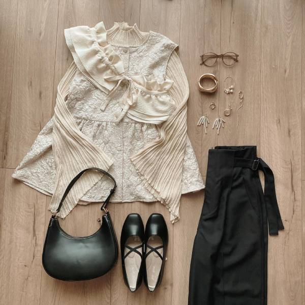 我慢できずに買っちゃった♡【しまむら】コーデがパッと華やかになる！「激カワジレ」