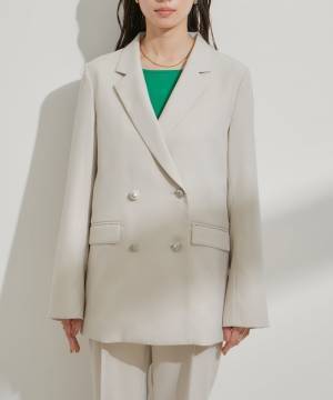 『羽織るものない』を解決！ まだまだ買い足したい【きれいめアウター】