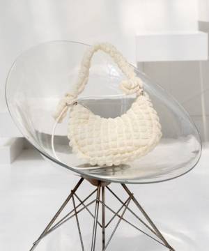 旬デザインが続々登場♡【グローバルワーク】韓国っぽ「ショルダーバッグ」