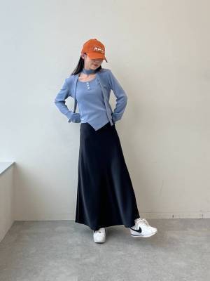 ツヤ感がたまらない♡ 今季は涼しげ【サテンアイテム】に注目！