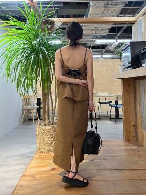 《スリット入り》で大人な着こなしに♡【きれいめタイトスカート】