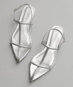 一足はゲットしたい！ きれい見えが叶う♡【ポインテッドトゥシューズ】