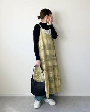 こんなの売ってたの！？【ユニクロ】どんなコーデとも相性抜群♡「真っ白スニーカー」