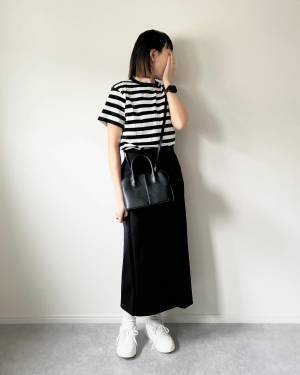 こんなの売ってたの！？【ユニクロ】どんなコーデとも相性抜群♡「真っ白スニーカー」