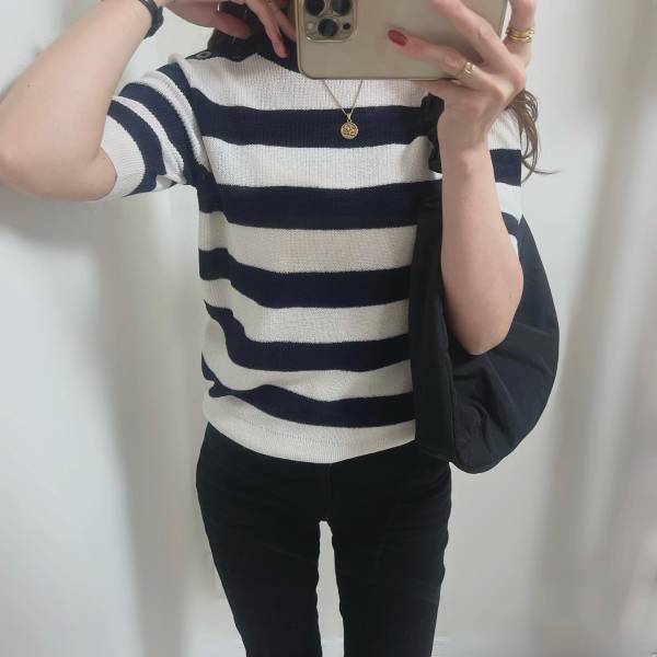 一目惚れした♡【ユニクロ】1枚は買っておきたい「春夏トップス」