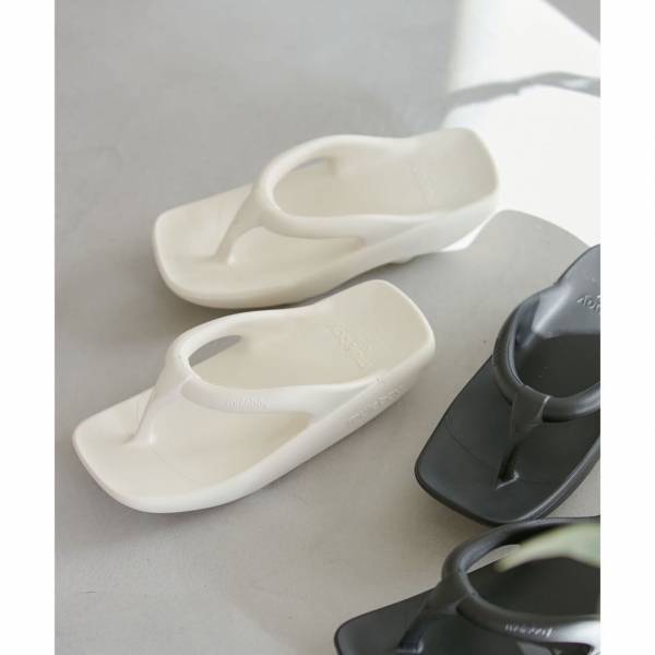 ＜今季の注目は？＞ 夏までに手に入れたい！【トレンドサンダル】