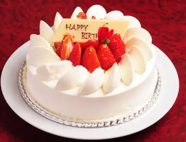 レストランで…予約した【誕生日コース】に違和感が…確認してみると⇒店員「ああーそうですね…」