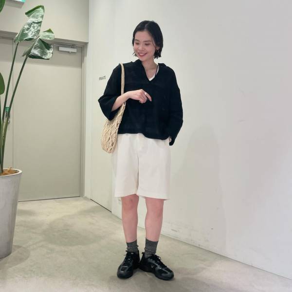 真似するだけで即オシャ見え！ シンプル & 上品♡【大人モノトーンコーデ】