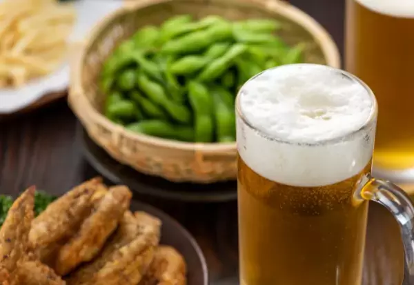 居酒屋で…店長「2人で4万5千円です」客「あれだけで！？」次の瞬間⇒店長が放った【会計の内訳】に…客「警察呼びましょ！」