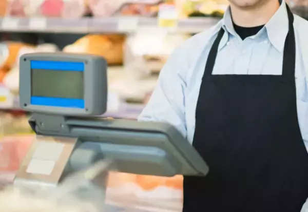 週1出勤のはずが…先輩は”5日分”の給料！？私「どういうこと…？」⇒その後判明した【衝撃の真実】に…私「ひどい…」