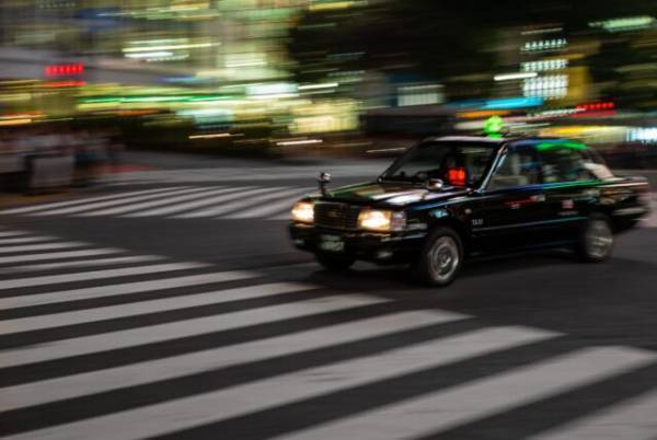 タクシーで…客「1円も払わねぇ！」運転手「そうですか、じゃあ…」⇒直後、運転手が【容赦ない対応】をして…客「冗談じゃねぇ…！」