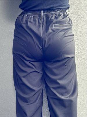 大人に似合うパンツ、発見！【Re:EDIT】ステッチ入りが可愛い♡「ストレートパンツ」