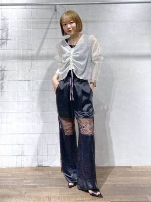 《着るだけで一気におしゃ見え！》くしゃっとデザインが今っぽ♡【ドロストアイテム】