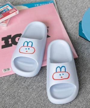 今すぐ近くの【ALAND】に行って！！ 見かけたら即買いたい♡「注目サンダル」