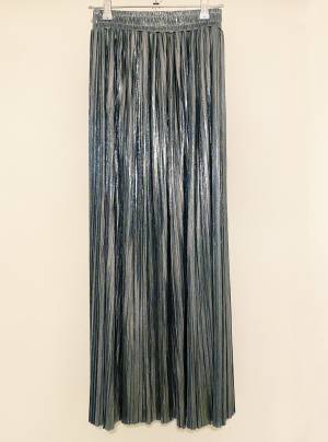 大人も【GRL】が正解！ いま、買いたいのは「トレンドスカート」