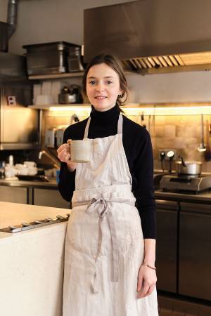 カフェとともにパリを知る-朝から夜まで味わえる　Café Singuliers編