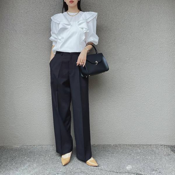 まるっと真似したい！ 大人きれいに決まる【最旬オフィスコーデ】って？