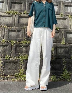 イロチ買いした！【ユニクロ】お気に入り「白デニム」の魅力って──？