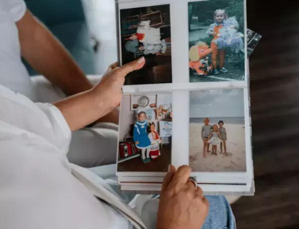 息子「俺が生まれたときの写真がほしい！」母「ないのよ…」⇒この直後、母が明かした【まさかの事実】に…息子「え…？」