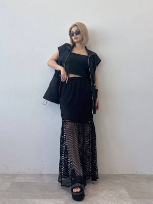 やっぱ『黒』が好き♡【FOREVER21】の“メッシュスカート”を使った「着回しコーデ」って？