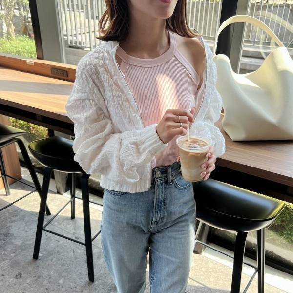 春夏の『インナーない問題』を解決！【ユニクロ】おしゃ見えも狙える♡「万能アイテム」