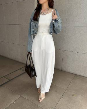 春夏の『インナーない問題』を解決！【ユニクロ】おしゃ見えも狙える♡「万能アイテム」