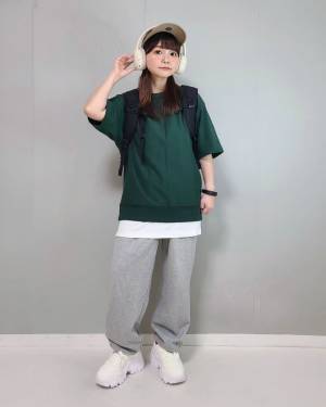 今季は『大きめ』に注目ッ！【GU】だぼっと感が可愛い♡「注目トップス」