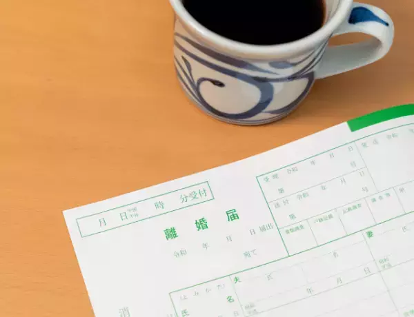 妻「この離婚届なに！？」夫「反省しろってことだ」しかし2週間後…⇒慌てる夫「早く帰ってきて！」