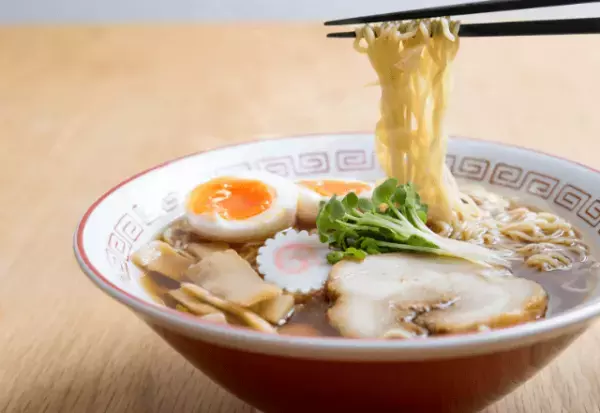 ラーメン屋で…店主「うっわ～（笑）」続けて放った【耳を疑う言葉】に⇒客「二度と来ない…！」