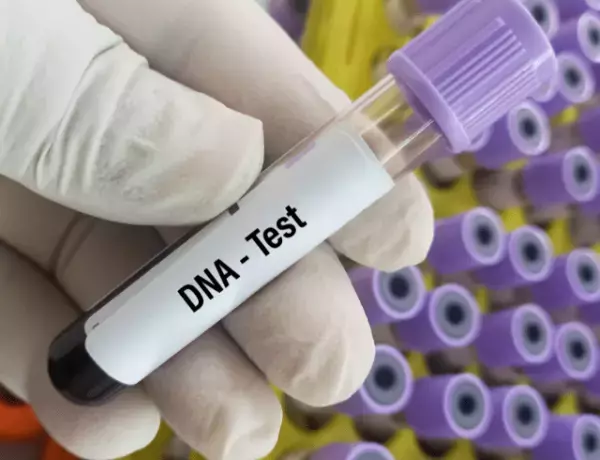 父の葬儀で…見知らぬ女性「私も”娘”です」父に私以外の娘がいた…！？⇒母「それはおかしい」DNA鑑定した結果