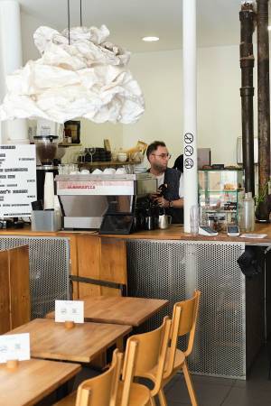 カフェとともにパリを知る-アートを楽しむカフェ　Fringe Coffee Paris編