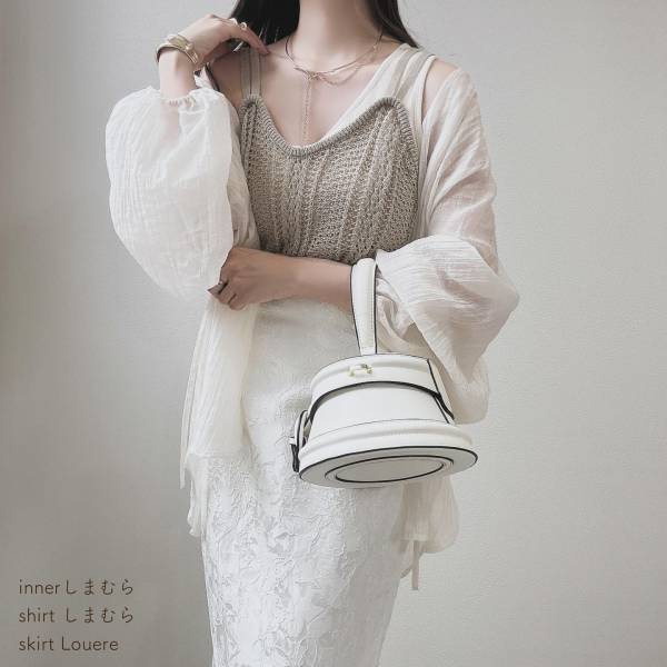 今すぐ近所の【しまむら】に急げーッ！ しまパトで絶対に探したい♡「激かわトップス」