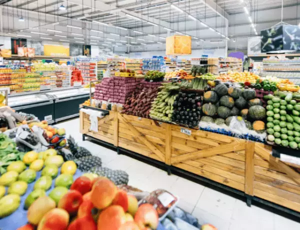 コンビニで…子連れママ「好きなもの持って帰っていいよ！」店員「どうゆうこと！？」⇒直後、ママが放った【耳を疑う理由】に唖然…