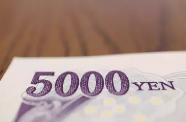 ”5000円”を探す息子「僕のお金とった？」→その後、子ども部屋に現れた【犯人】に…母「なにやってるんですか！？」