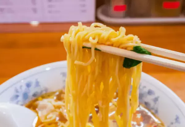 ラーメン屋で…客「なんか高くなってない？」メニューの値上がりに違和感…⇒次の瞬間、店主が放った【耳を疑う言葉】に…客「…は？」