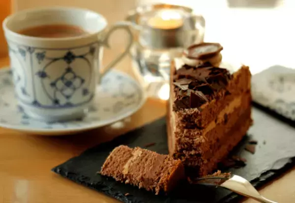 ママ友「お財布忘れちゃった」仕方なくケーキ代金を立て替えるも…→後日、確認しようとしたら逃げられた！？