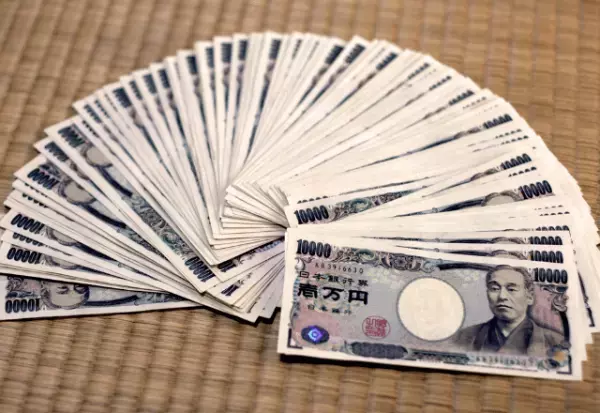 母の葬式後…「遺産が1億！？」まさかの事実判明後…→夫「何言ってんだ」夫の話を聞き唖然…