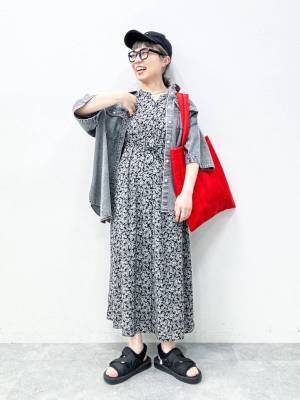 今季、真似したい！【グローバルワーク】夏気分が上がる♡「最旬カラーコーデ」