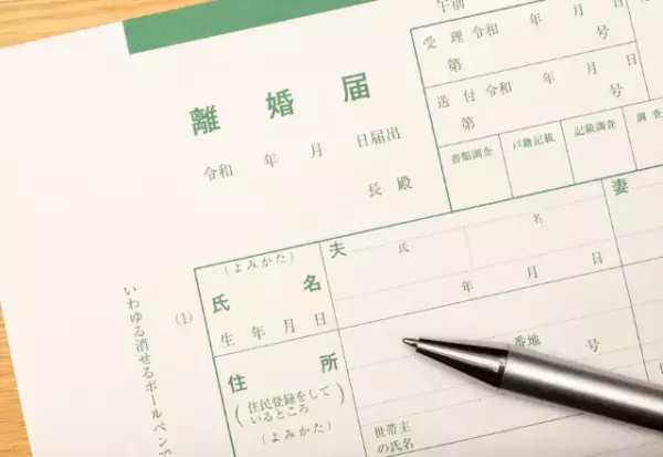 夫の浮気相手から連絡が「いつ離婚してくれるの～？」妻「あいつの何がいいの？」⇒夫に聞いた結果「未練はない」