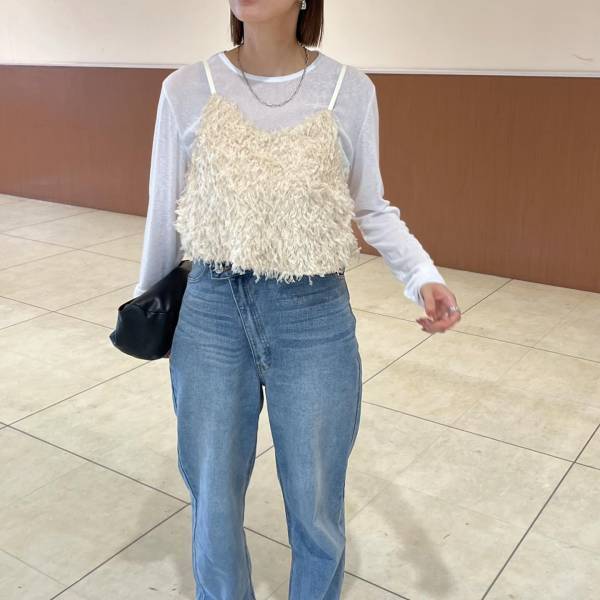 やっぱ、可愛い！ トレンドコーデに欠かせない♡【最旬ビスチェコーデ】をチェック！