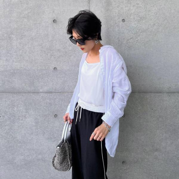 すぐに近くの【ユニクロ】に駆け込めーッ！ 夏に向けて買いたい♡「おすすめアイテム」