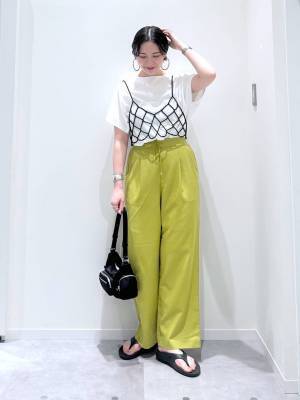 《一点投入で即オシャレ♡》【グローバルワーク】トレンド感満載！「パールビスチェ」