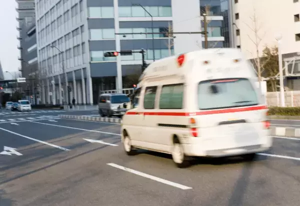 妻が突然倒れるも…夫「倒れている場合じゃない！」⇒さらに、病院到着後【夫の態度】に唖然…