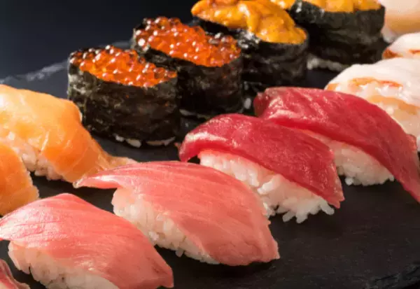 高級寿司屋で…大将「いらっしゃい！ご注文は？」しかし直後⇒店に入ってきた【驚愕の人物】に顔面蒼白…！