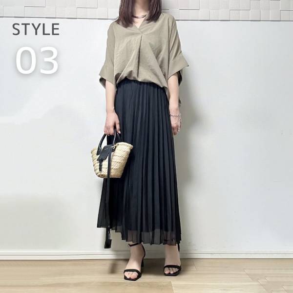 こりゃ、大活躍の予感♡【GU】上品な透け感が可愛い！「プリーツスカート」