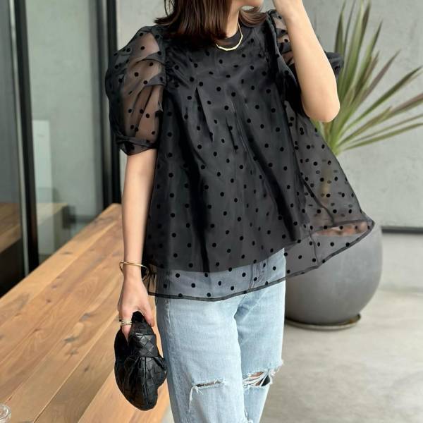 やっぱり『ドット』が可愛い♡ コーデが一気に華やかになる！【ドット柄トップス】