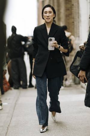 エヴァ・チェンのスナップ特集【今、気になるファッションアイコン Vol.32】
