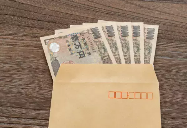 毎月仕送りするも…義母「5万円じゃ足りない！」⇒続けて義母が放った”耳を疑う発言”に…嫁「え？」