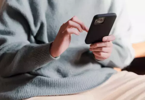 電話が鳴り…店員「奥さんと娘さんが万引きしました」俺「…独身ですけど？」⇒急いで現場に向かうと…【待っていた人物】に驚愕…！